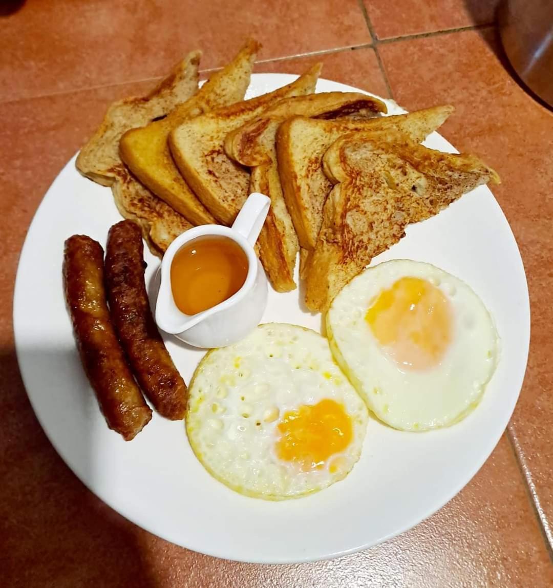 Saint Charles Inn, Belize Central America بونتا غوردا المظهر الخارجي الصورة