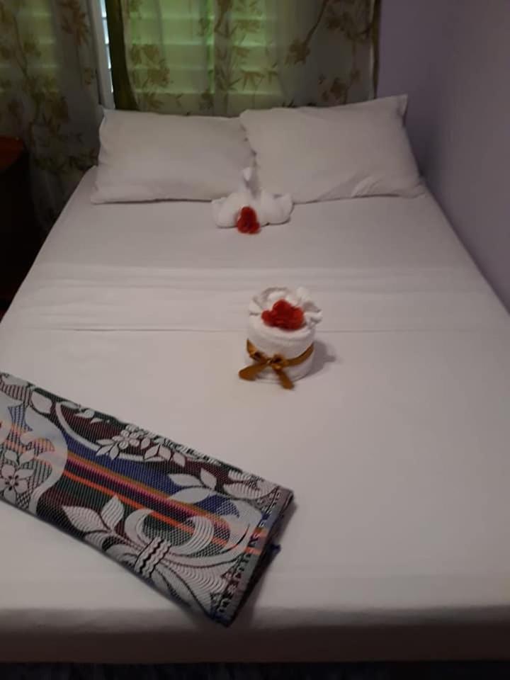 Saint Charles Inn, Belize Central America بونتا غوردا المظهر الخارجي الصورة